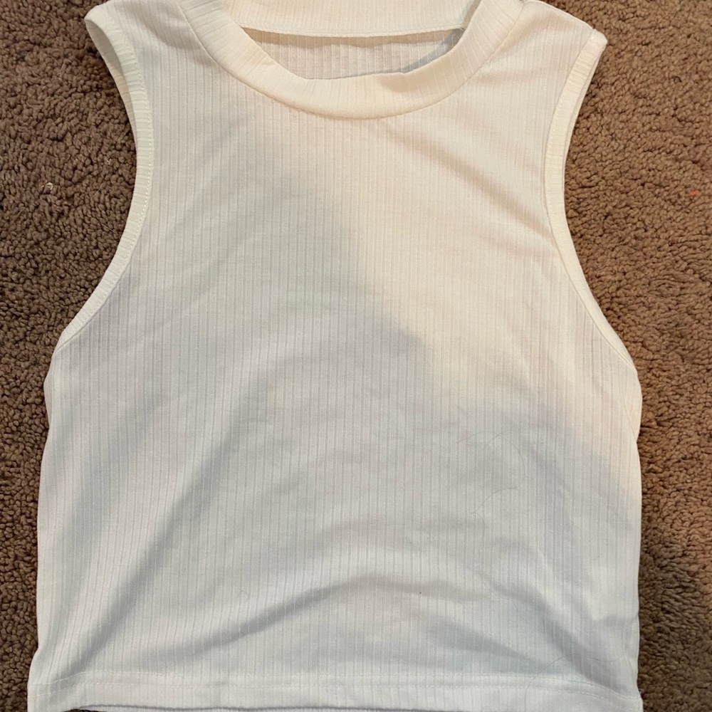 white tank